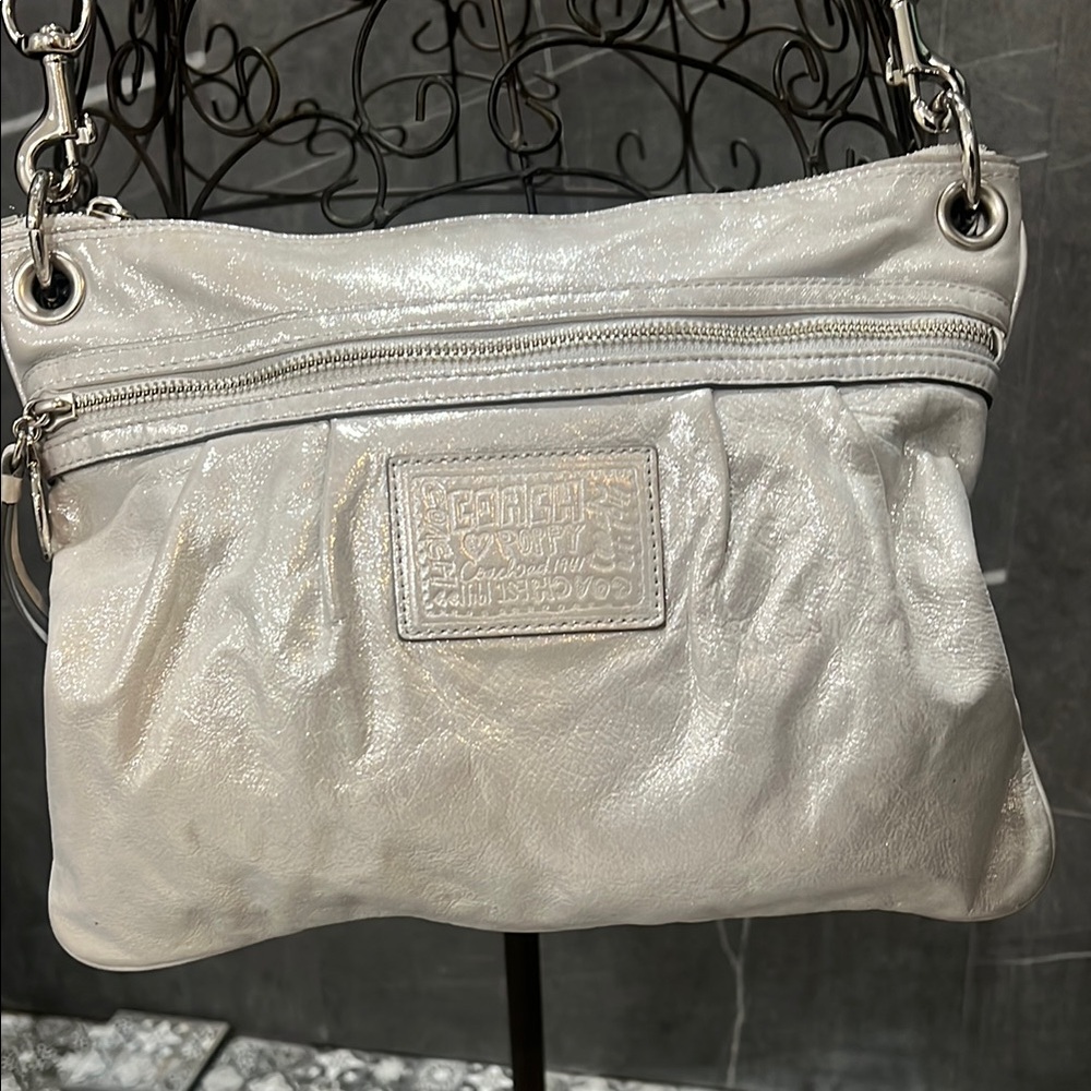 Coach poppy vintage EUC Silver Women's Bag
